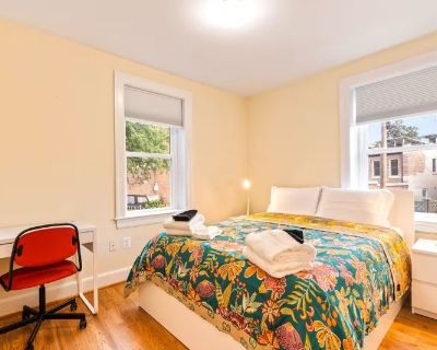 Furnished Room for Rent - Modern Private Room with Ensuite in the Heart D C