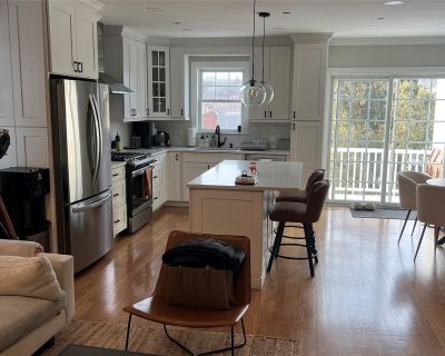 3 Bedroom 3BA 2200 ft Furnished Pet-Friendly Apartment For Rent in West Harrison, NY