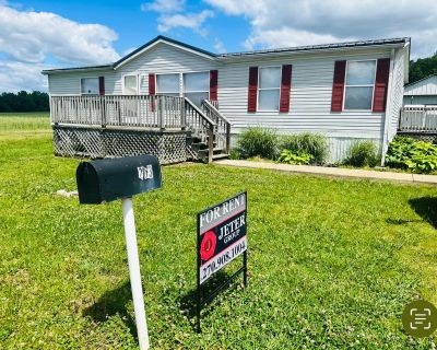 3 Bedroom 2BA 1280 ft Apartment For Rent in Benton, KY