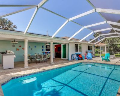 3 Bedroom 2BA Pet-Friendly House Vacation Rental in Villa Krystal, Cape Coral, FL