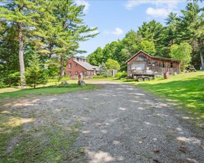 3 Bedroom 2BA 1656 ft Single Family House For Sale in Milton, VT