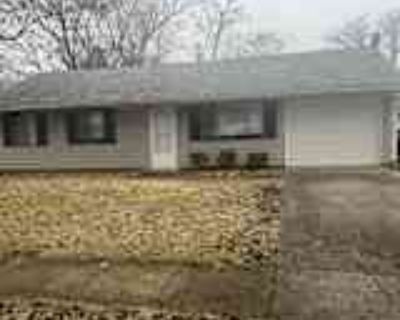 3 Bedroom 1BA 1250 ft² Pet-Friendly House For Rent in Champaign, IL 1101 Centennial Dr