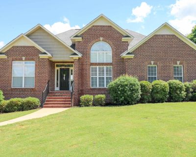 3 Bedroom 2BA 1795 ft Single Family House For Sale in Talladega, AL