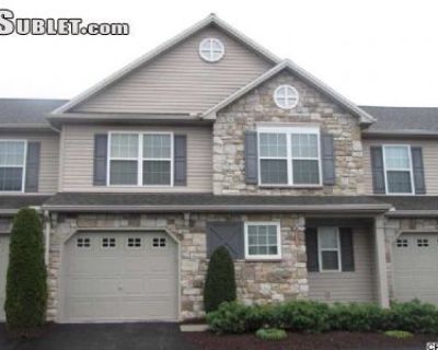 3 Bedroom 2BA Condo For Rent in Mechanicsburg, PA