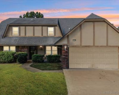 4 Bedroom 3BA 2492 ft Single Family Home For Sale in BROKEN ARROW, OK