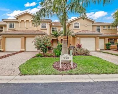 3 Bedroom 3BA 1758 ft Townhouse For Rent in Estero, FL