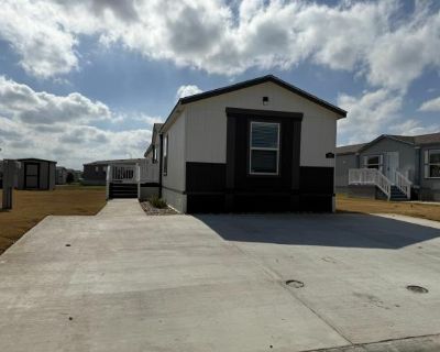 3 Bedroom 2BA 1216 ft Mobile Home For Rent in San Antonio, TX