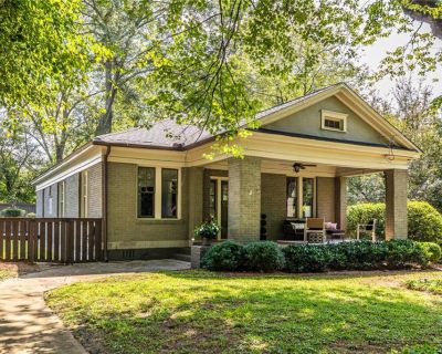 3 Bedroom 2BA 1450 ft Single Family House For Sale in Decatur, GA