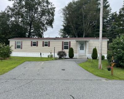 2 Bedroom 1.5BA 780 ft Mobile Home For Rent in Lebanon, NH
