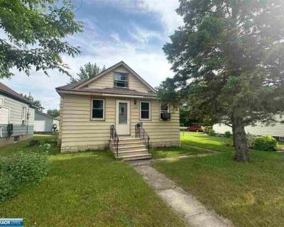 2 Bedroom 2BA 1724 ft Single Family Home For Sale in CHISHOLM, MN