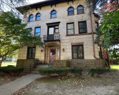 1 Bedroom 2BA 1581 ft Condominium For Sale in HARTFORD, CT