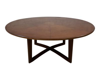 Henredon Game Table With Spider Web Grain Pattern on Top