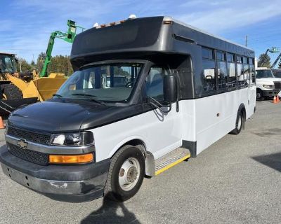 2017 Chevrolet Express G4500 21 Passenger Bus With Wheelchair Accessibility