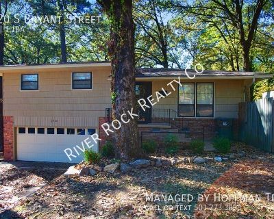 3 Bedroom 1BA 1386 ft Single-family home For Rent in Little Rock, AR