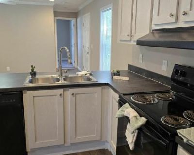 2 Bedroom 2BA 832 ft Mobile Home For Rent in Ooltewah, TN