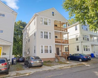 2 Bedroom 1BA 3198 ft Multi-Family For Sale in Providence, RI
