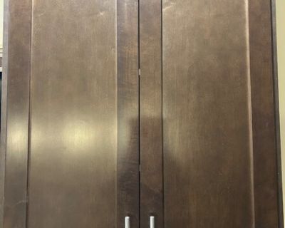 Wanted kitchen cabinet 25 W x 36 H or 51 H Color Espresso. Pls text ONLY do not reply to ad.