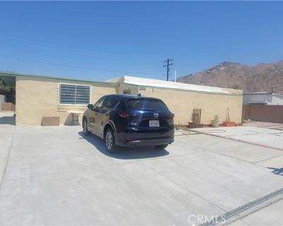 2 Bedroom 1BA 1660 ft Single Family Home For Sale in Palm Springs, CA