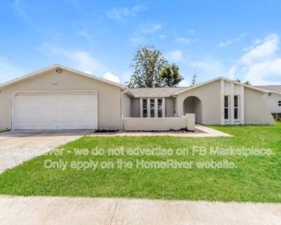 3 Bedroom 2BA 1823 ft Pet-Friendly Apartment For Rent in Meadow Oaks, FL