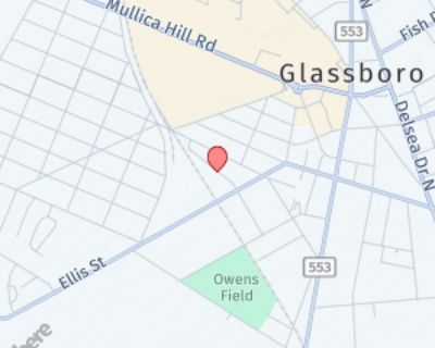 3 Bedroom 1BA 880 ft Condo For Rent in GLASSBORO, NJ