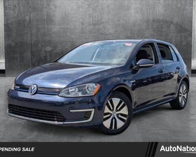 Used 2016 Volkswagen e-Golf SE