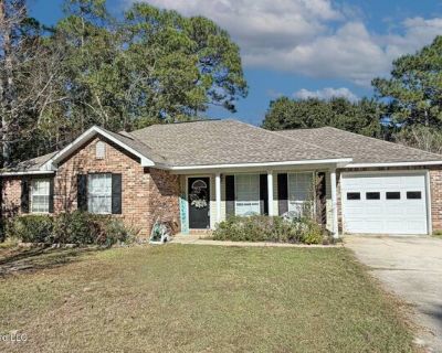 Ash St, Ocean Springs, Home For Sale