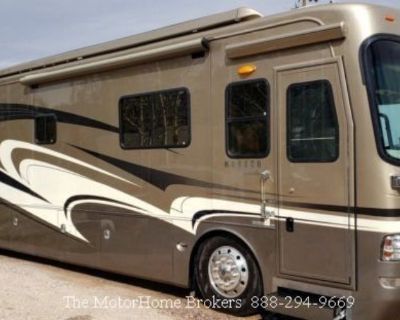 2010 Monaco Dynasty Yorkshire IV  Bath & Half **REDUCED**