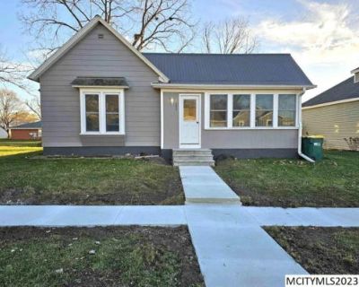 2 Bedroom 1BA 1242 ft Single Family Home For Sale in NORA SPRINGS, IA