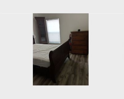 Room for Rent with Private Bathroom in 3 bedrooms House, Atlanta, Georgia