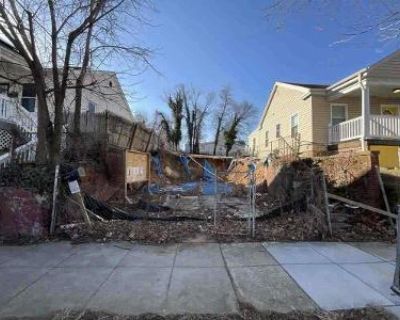 2 Bed 2.5 Bath Foreclosure Property in Washington, DC 20019 - Sheriff Rd NE