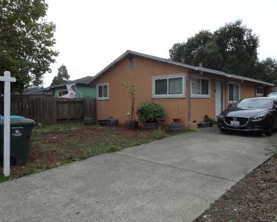 2 Bedroom 1BA 960 ft Single Family Home For Sale in Santa Rosa, CA