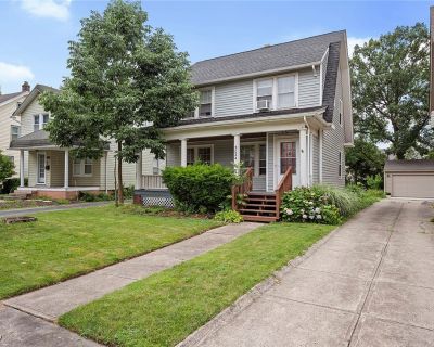 3 Bedroom 1BA 1304 ft Single Family House For Sale in Cleveland Heights, OH