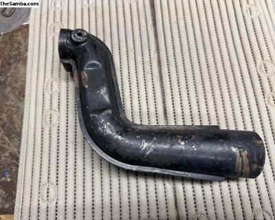 Left upper heat exchanger pipe