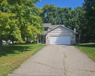 4 Bed 3.5 Bath Preforeclosure Property in Burnsville, MN 55337 - Crown Hill Ct