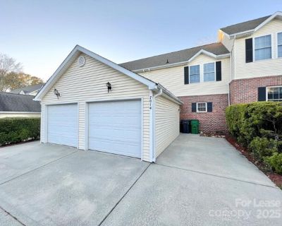 Elm Hill Ct, Charlotte, Condo For Rent