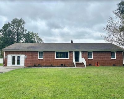 3 Bedroom 1BA 1945 ft Single Family House For Sale in Chesapeake, VA