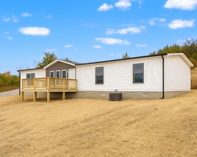 4 Bedroom 2BA 1904 ft Single Family House For Sale in Berry, KY