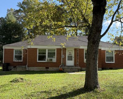2 Bedroom 1BA 804 ft Apartment For Rent in Tullahoma, TN