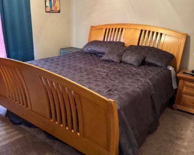 Clean fully furnished no children or pets  clean and quiet neighborhood  person must  quite, and neat and clean and responsible. No guest I like a private home.