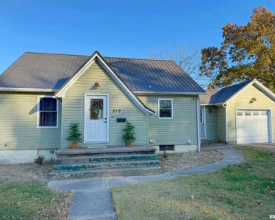 3 Bedroom 1BA 1442 ft Single Family Home For Sale in STEELEVILLE, IL