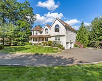 5 Bedroom 3BA 4500 ft Single Family Home For Sale in SPRING VALLEY, NY