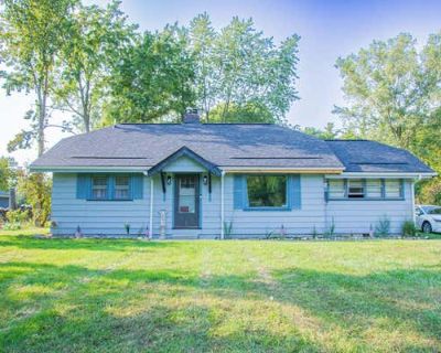 3 Bedroom 2BA 1092 ft Single Family Home For Sale in ST, MI