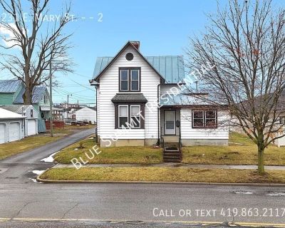 2 Bedroom 1BA 850 ft Pet-Friendly Apartment For Rent in Bucyrus, OH