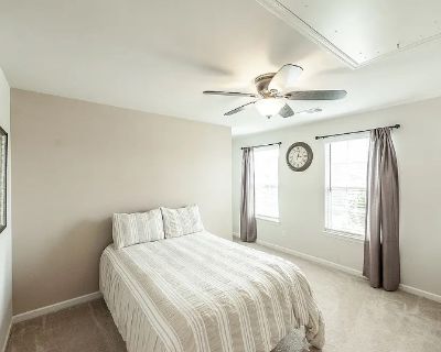 Minimum stay: 1 month. Deposit: 850. Bills included. Age preference: 18 - 70. Available for students. Two bedrooms would be going for rent out of this beautiful three bedroom house. It has a lovely kitchen, beautiful bedrooms/bathrooms and a friendly neighborhood. Pet s are also allowed.