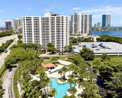2 Bedroom 2BA 1137 ft House For Rent in Aventura, FL