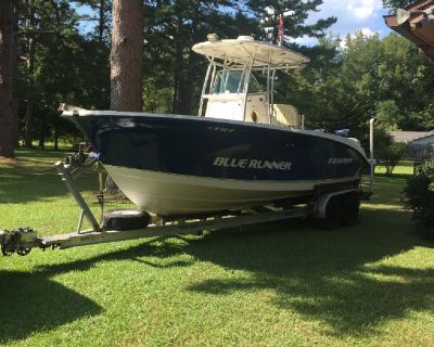 2006 Trophy Center console Fishing Boat