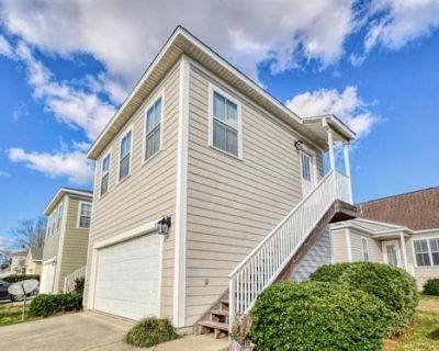 3642 Biltmore Avenue. Property for Rent in Tallahassee, FL for $1,150 with 1 bedroom and 1 full bath. This 441 square foot property was built in 2006.. Park at your doorstep! Unfurnished Southwood Carriage House with Utilities, Wifi, Garbage service included. Enjoy Southwood's amenities...Pool, Pickleball, Walking/Jogging Trails, Tennis, Parks. Carriage house parking is at the garage driveway b...