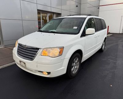 Used 2008 Chrysler Town &amp; Country Touring