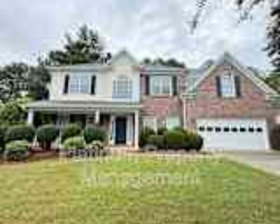 4 Bedroom 2BA 2515 ft² House For Rent in Lawrenceville, GA 1140 Great Oaks Dr