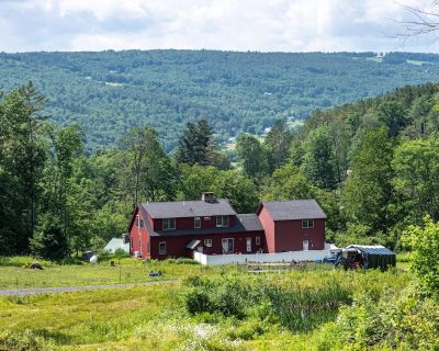 4 Bedroom 3BA 3446 ft Single Family House For Sale in Randolph, VT